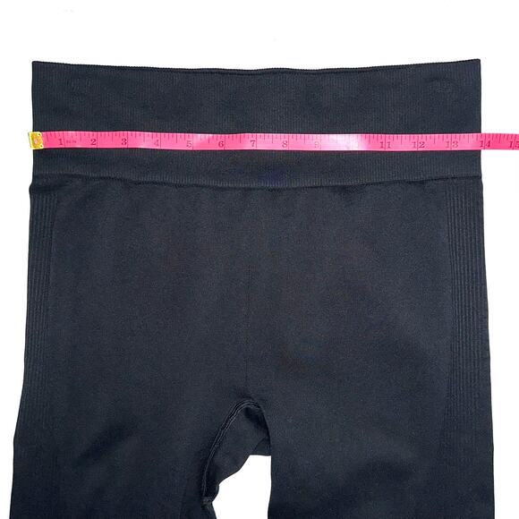 PINK Active Victoria’s Secret Black Seamless Athletic Leggings Size M/L - Picture 9 of 11